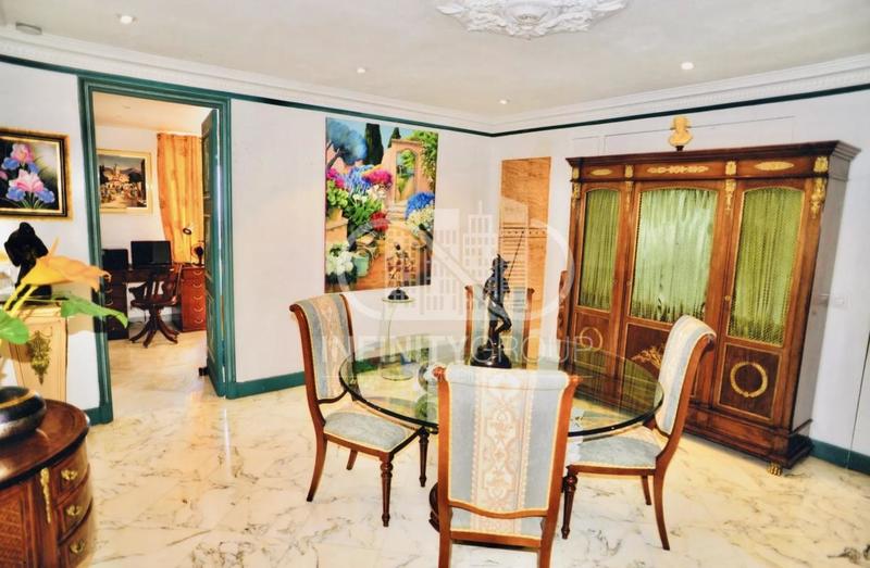 Appartement - 126 m² - 3 pièces