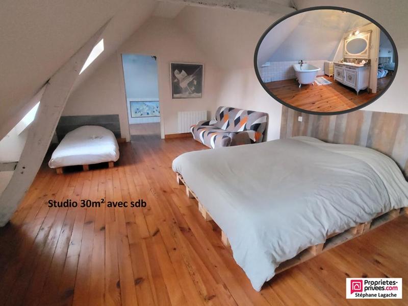 Demeure - 532 m² - 12 pièces