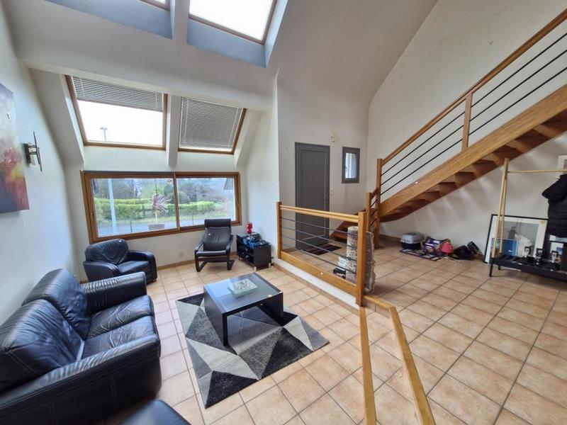 Maison - 92 m² - 5 pièces