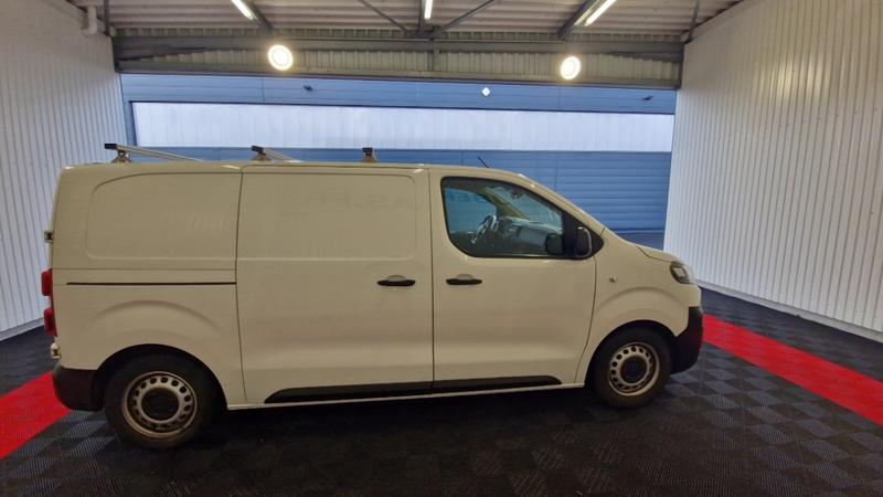 Citroën Jumpy m bluehdi 120 ss club 300 nm