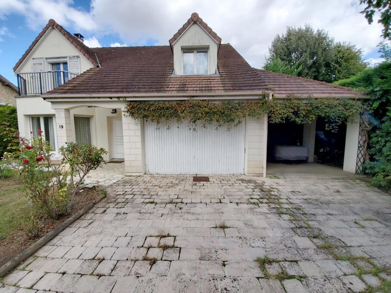 Maison traditionnelle - 135 m² - 6 pièces