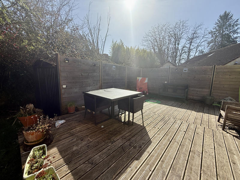 Maison - 90 m² - 4 pièces