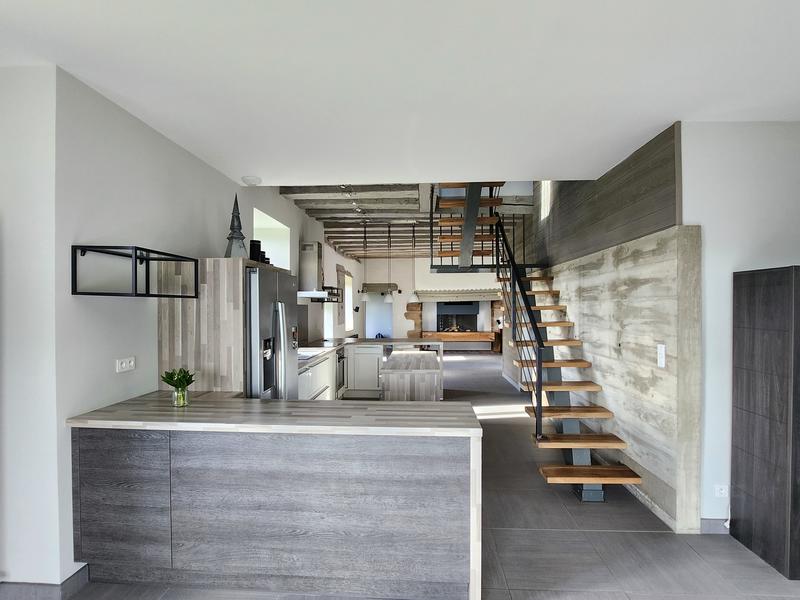 Propriété - 142 m² - 5 pièces