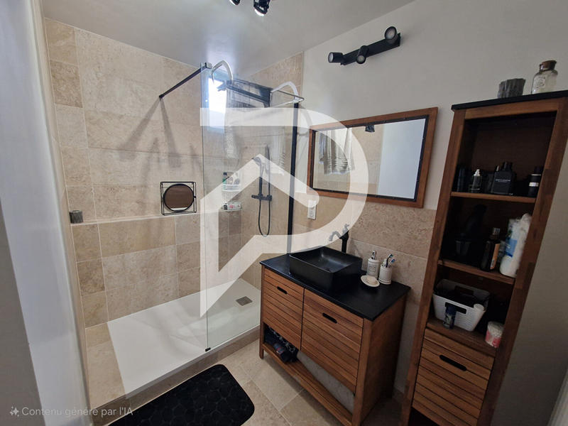 Immeuble - 7 pièces