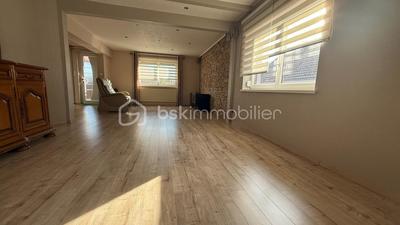 Maison - 154 m² - 8 pièces