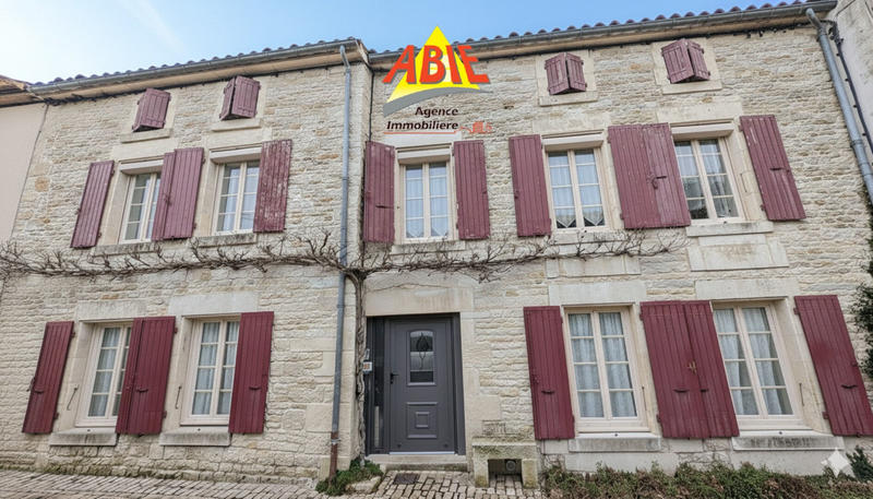 Maison - 156 m² - 5 pièces