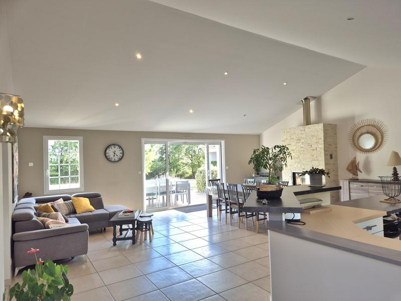 Villa - 163 m² - 5 pièces