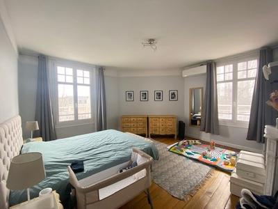 Appartement - 107 m² - 4 pièces