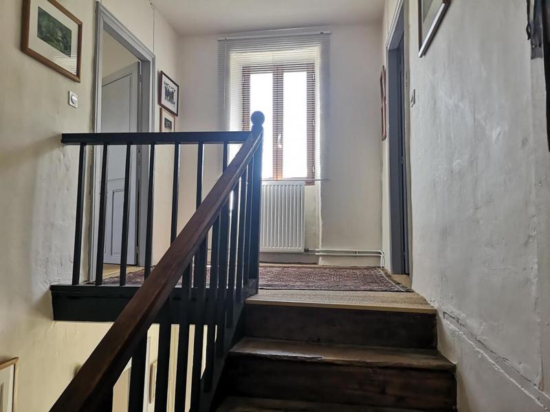 Maison - 394 m² - 10 pièces