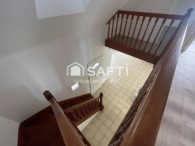 Maison - 103 m² - 6 pièces