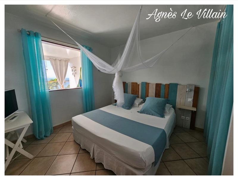 Villa - 198 m² - 9 pièces