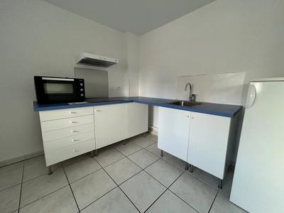 Appartement - 64 m² - 2 pièces