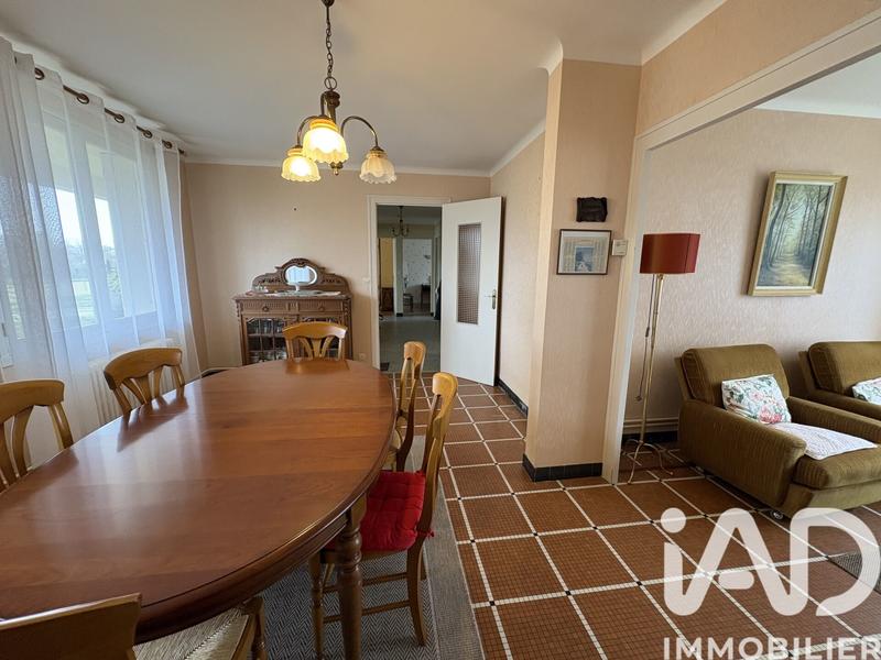 Maison - 94 m² - 4 pièces