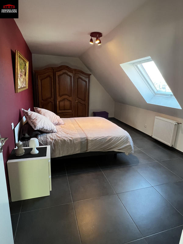 Maison - 234 m² - 7 pièces