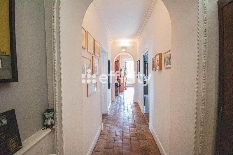 Appartement - 150 m² - 5 pièces