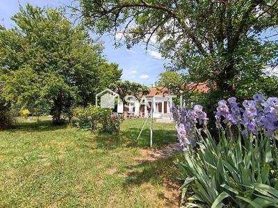 Maison - 111 m² - 5 pièces