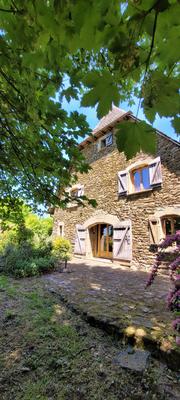 Maison - 206 m² - 5 pièces