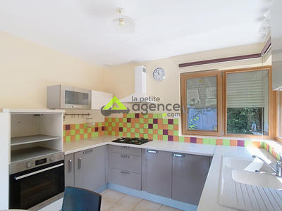 Maison - 139 m² - 5 pièces