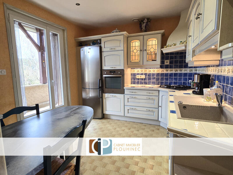 Maison - 140 m² - 6 pièces