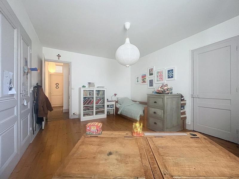 Appartement - 119 m² - 5 pièces
