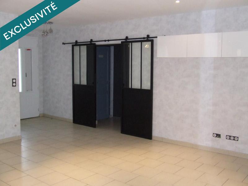 Maison - 202 m² - 9 pièces