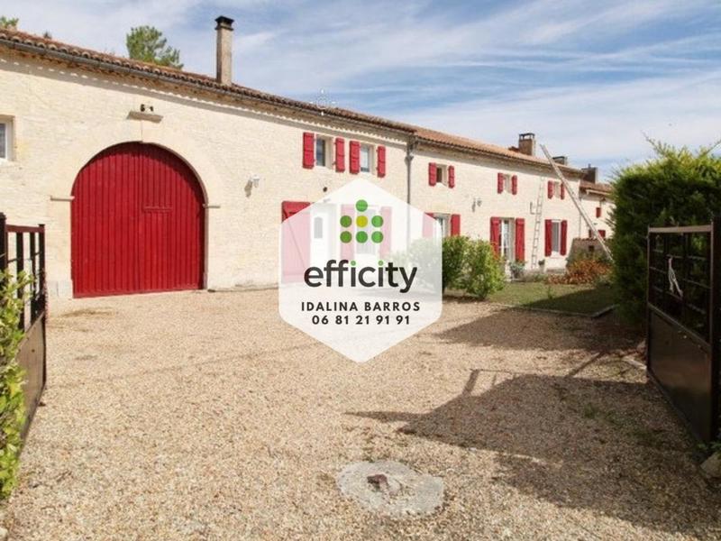 Maison - 203 m² - 7 pièces