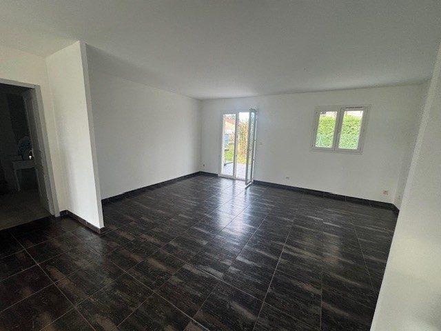 Maison - 102 m² - 4 pièces