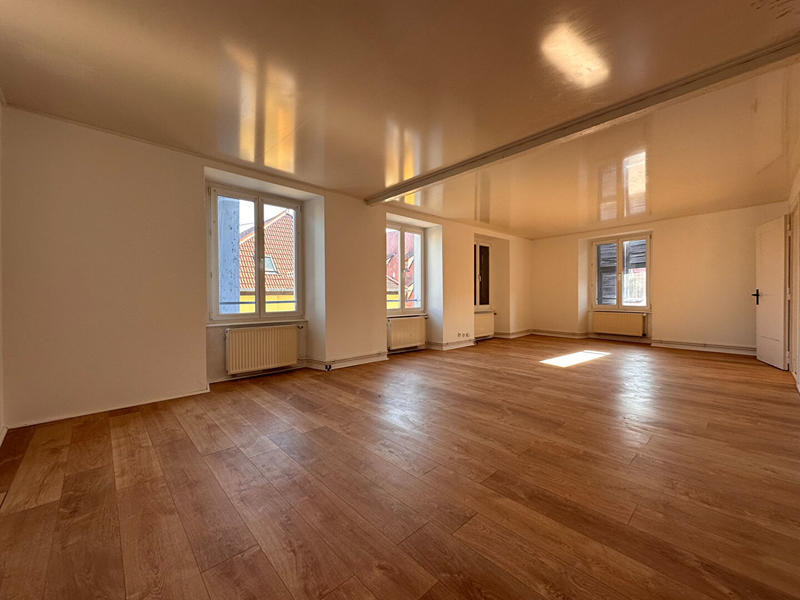 Immeuble - 214 m² - 9 pièces