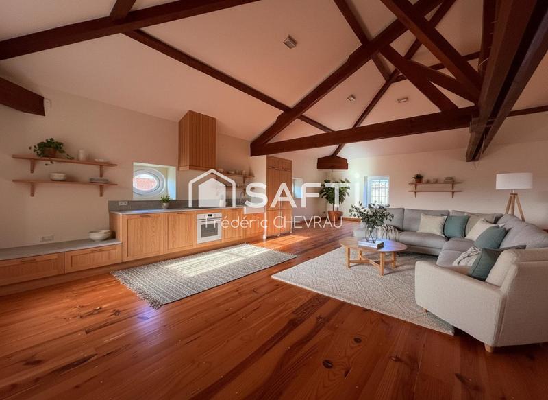 Maison - 261 m² - 7 pièces