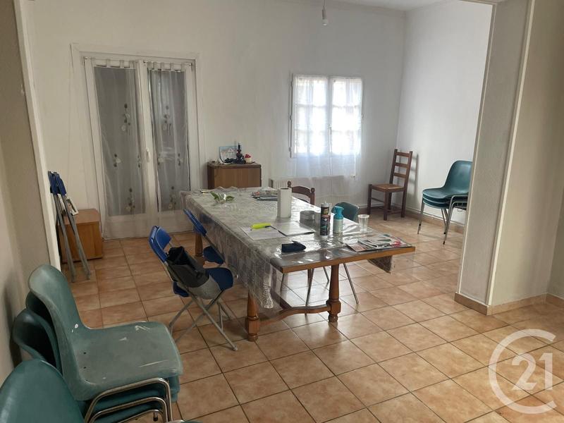 Maison - 104 m² - 5 pièces