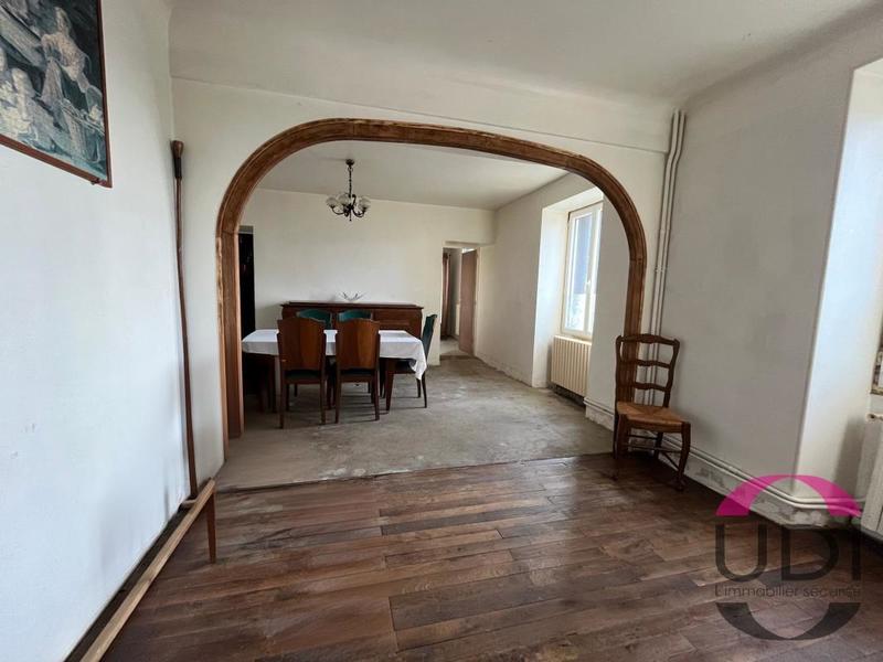 Maison - 137 m² - 6 pièces