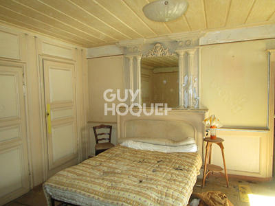 Maison - 400 m² - 10 pièces