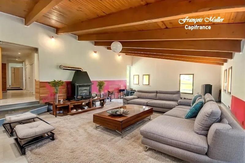 Villa - 325 m² - 12 pièces