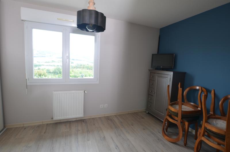 Maison - 104 m² - 4 pièces