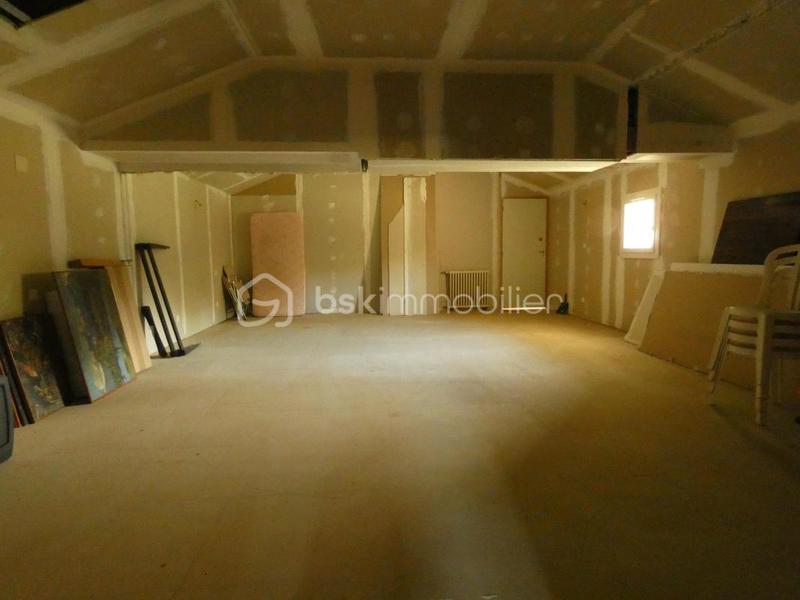 Longère - 201 m² - 6 pièces