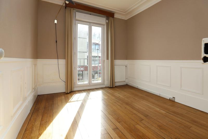 Maison - 150 m² - 8 pièces