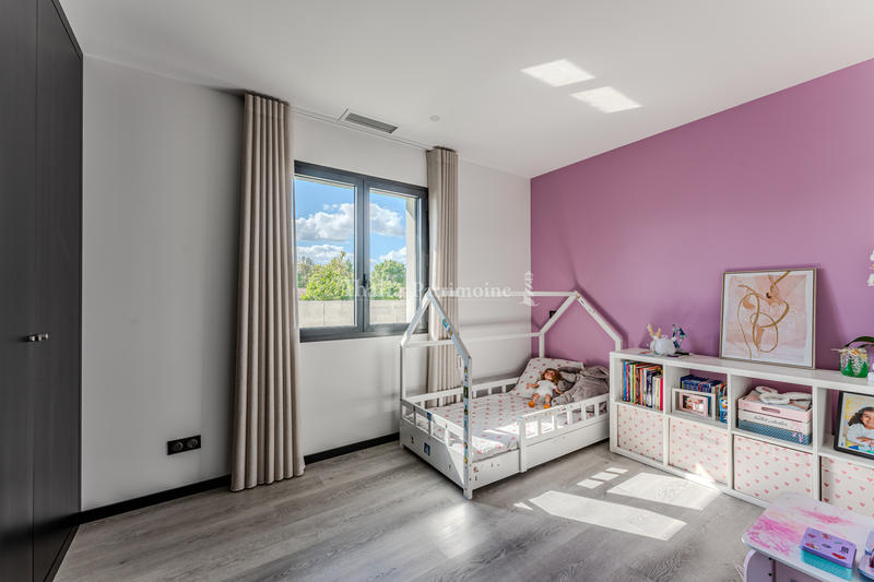 Maison - 145 m² - 5 pièces