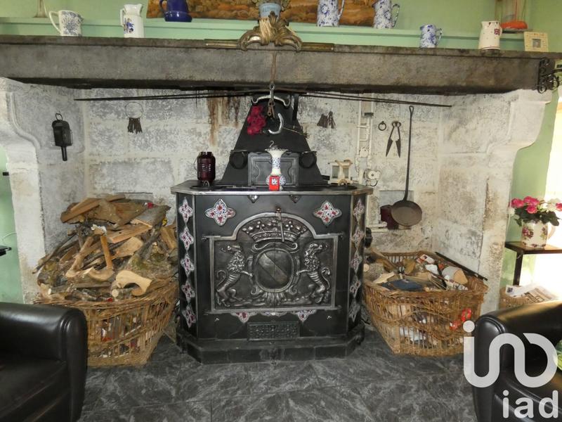 Maison de village - 300 m² - 10 pièces