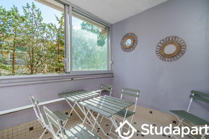 Chambre - 11 m² - 1 pièce