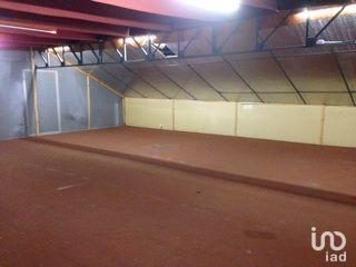 Local commercial - 3 000 m²