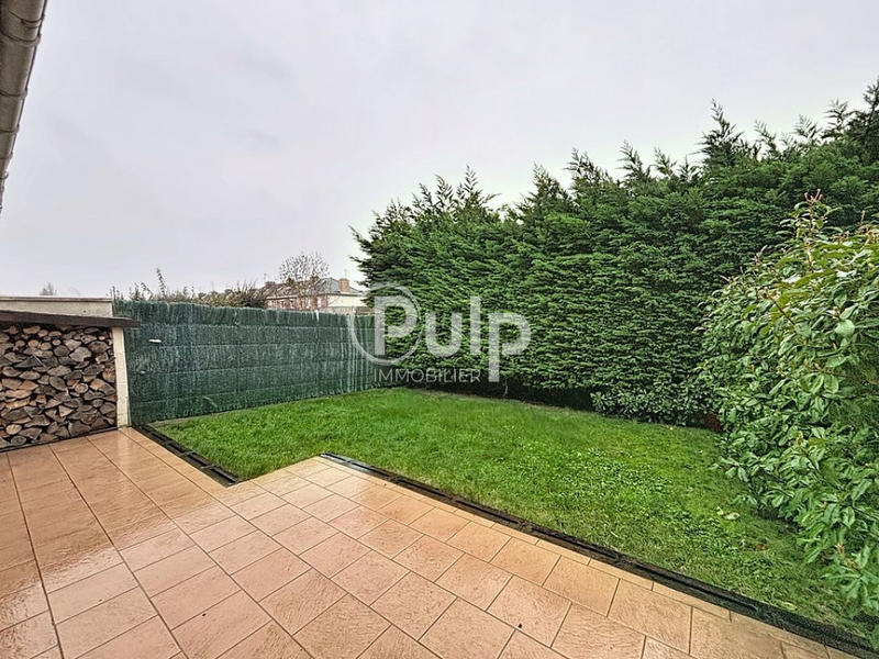 Maison - 99 m² - 6 pièces