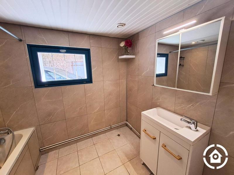 Maison ancienne - 175 m² - 6 pièces