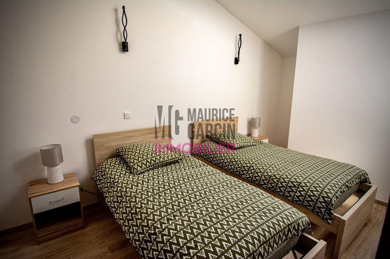 Mas - 376 m² - 15 pièces