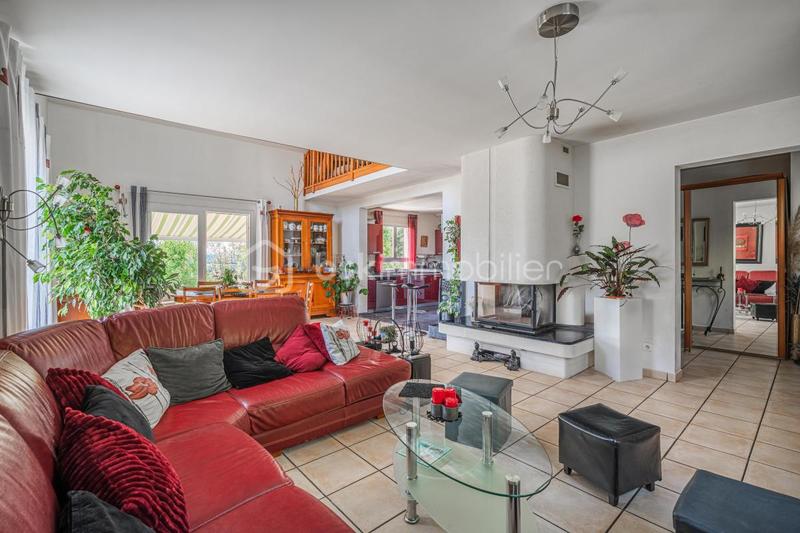 Maison - 139 m² - 6 pièces