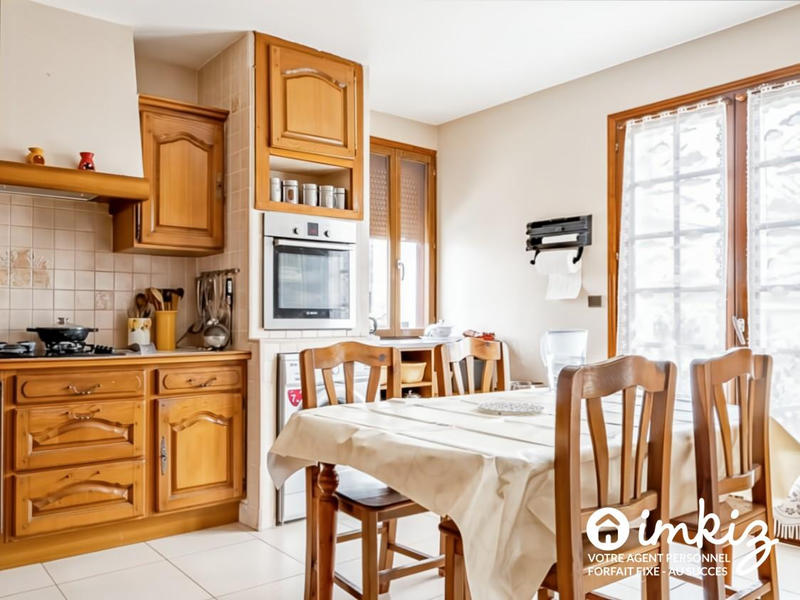 Maison - 161 m² - 6 pièces