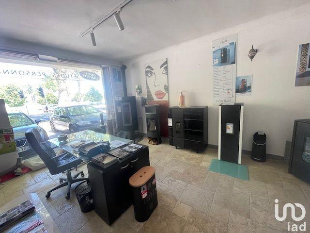 Local commercial - 229 m²