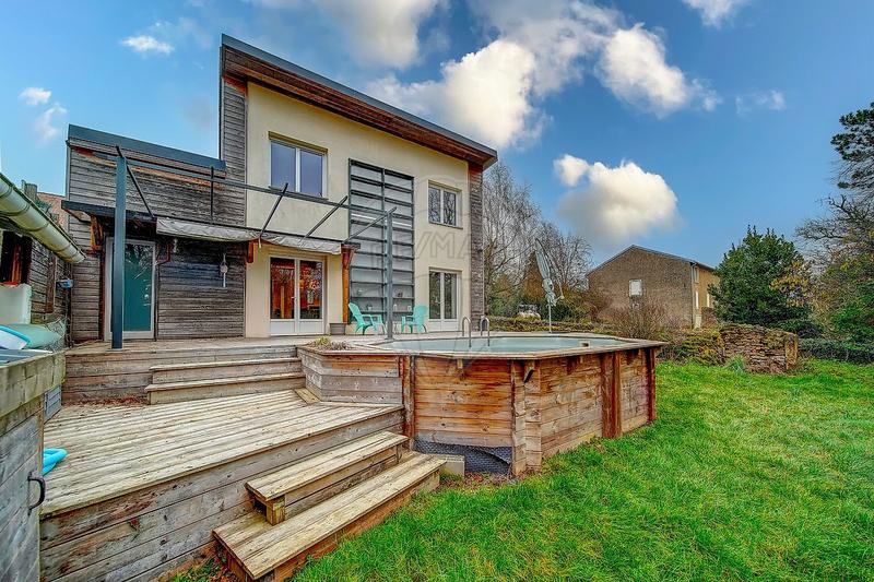 Maison - 110 m² - 4 pièces