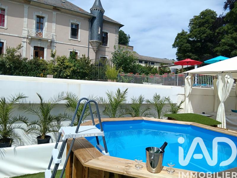 Maison - 500 m² - 10 pièces