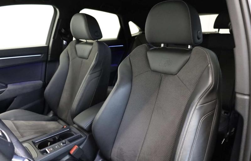 Audi Q3 Sportback 45 TFSIe 245 s-Line Hybride Rechargeable / Camera 360° Coffre Elec Regulateur de Distance