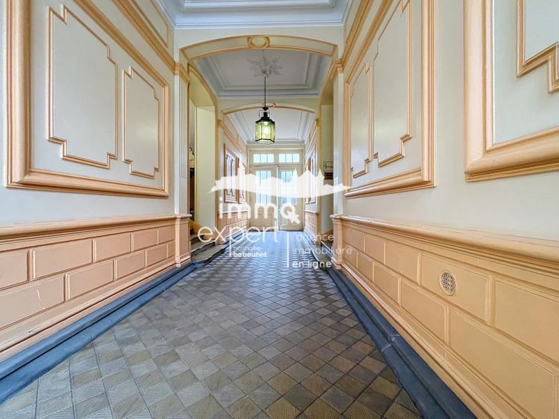 Appartement - 115 m² - 5 pièces